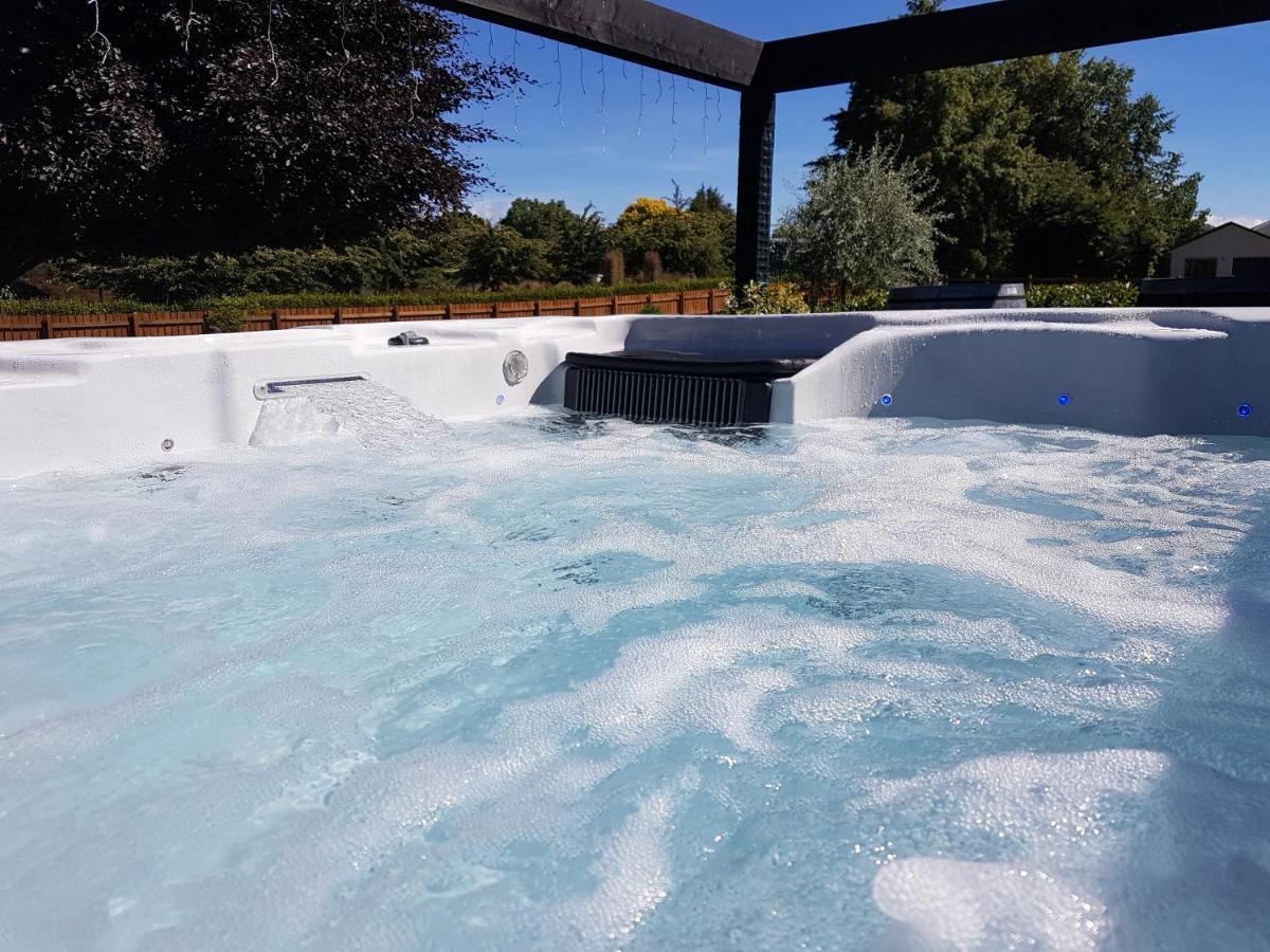 Copper Beech Wanaka - Luxury Accommodation Zewnętrze zdjęcie